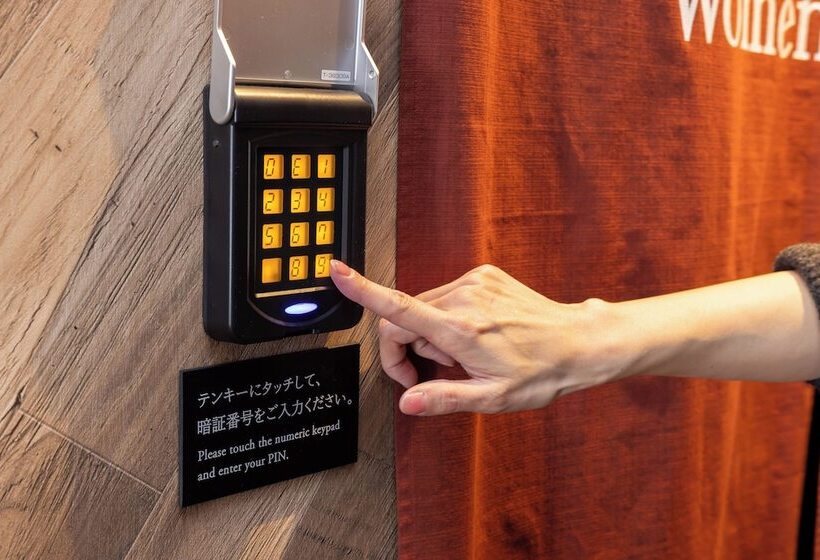 هتل The Celecton Higashiosaka Nagataekimae