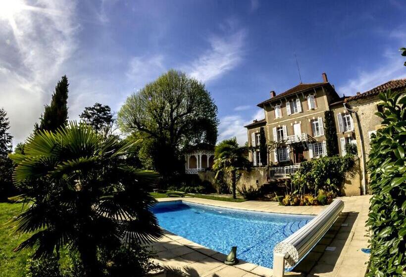 Bed and Breakfast Château De Lahitte