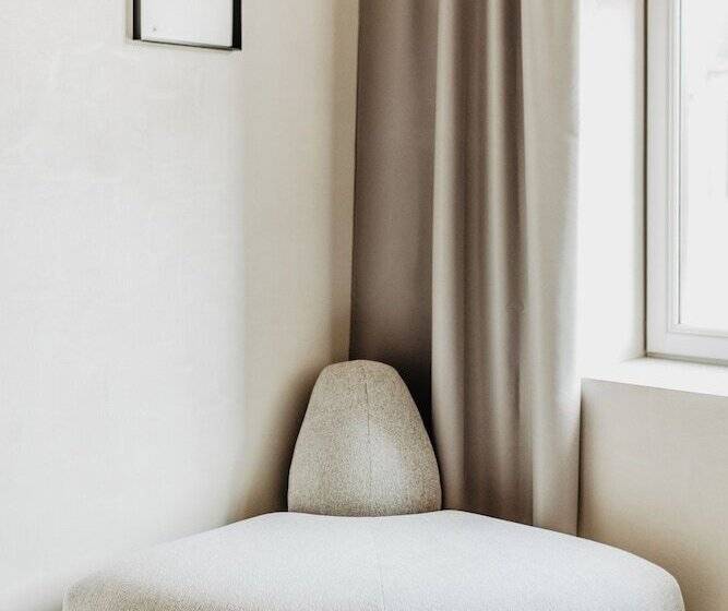 مبيت وإفطار Stil 1827