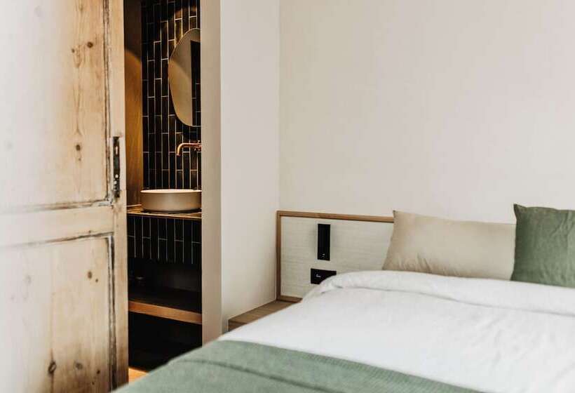 مبيت وإفطار Stil 1827