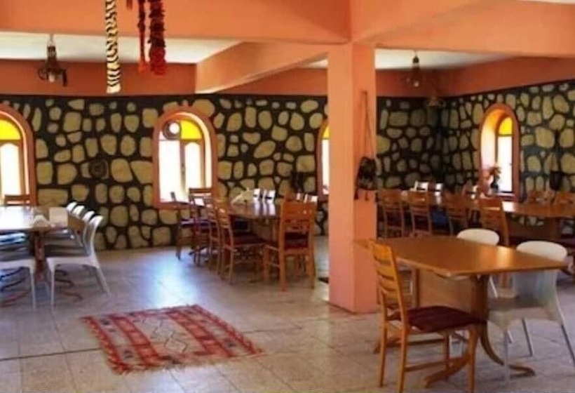 تختخواب و صبحانه Nemrut Tarihi