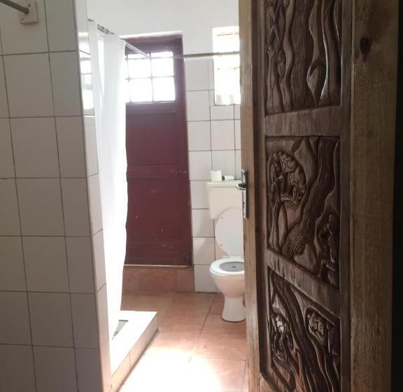 هاستل Blend Lodge And Kitchen   Pakachere