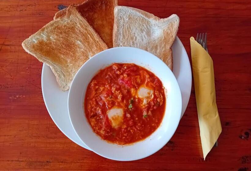 هاستل Blend Lodge And Kitchen   Pakachere