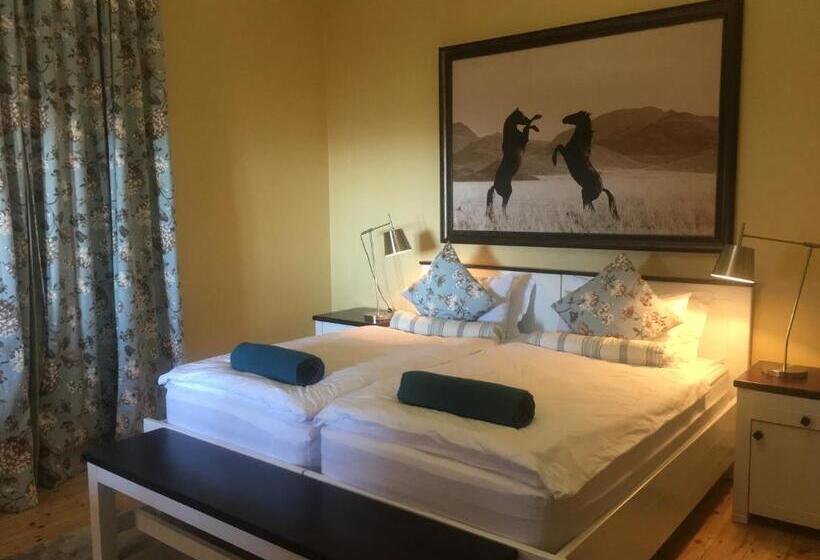 تختخواب و صبحانه Alte Villa Boutique