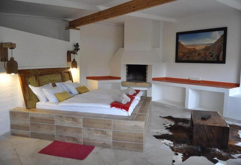 تختخواب و صبحانه Alte Villa Boutique
