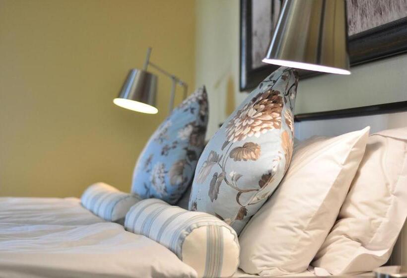 تختخواب و صبحانه Alte Villa Boutique