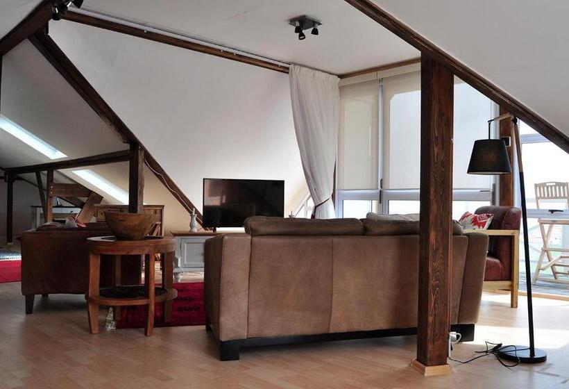 تختخواب و صبحانه Alte Villa Boutique
