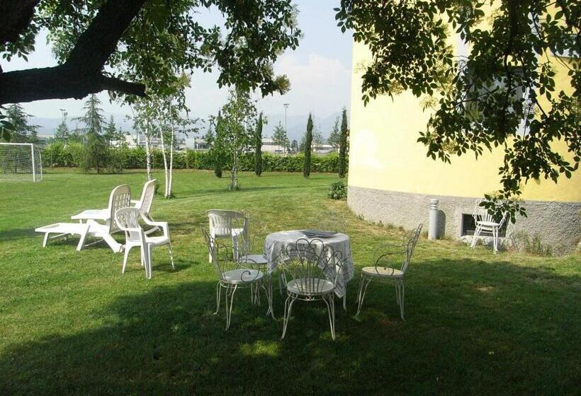 مبيت وإفطار I Silos Guest House