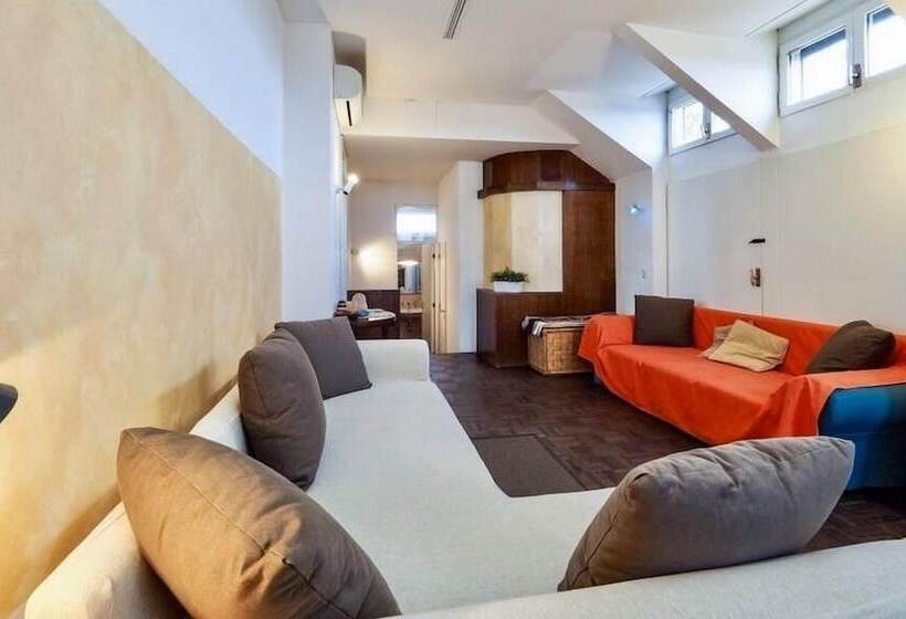 تختخواب و صبحانه Mita Milano Rooms With Terrace