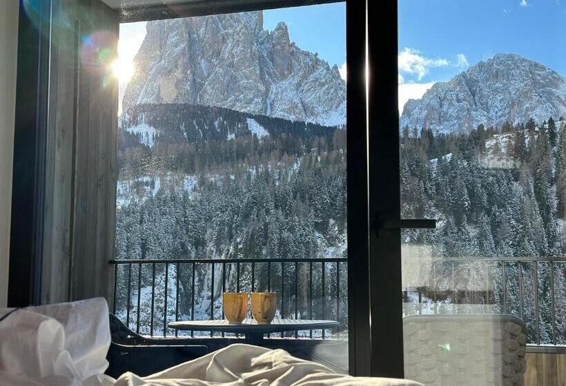مبيت وإفطار Enjoy Dolomites   Chalet