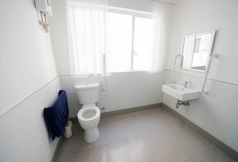 Hostel 94