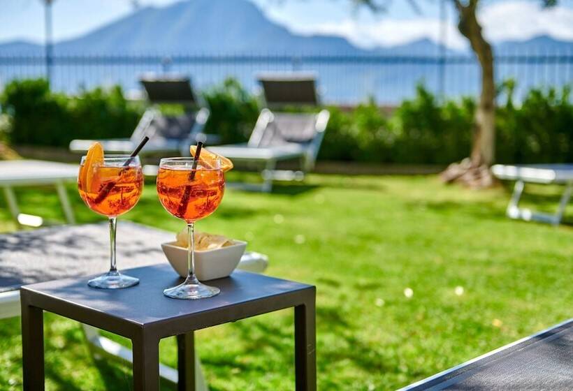 هتل Albergo Del Garda