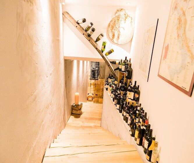 هتل Der Weinmesser