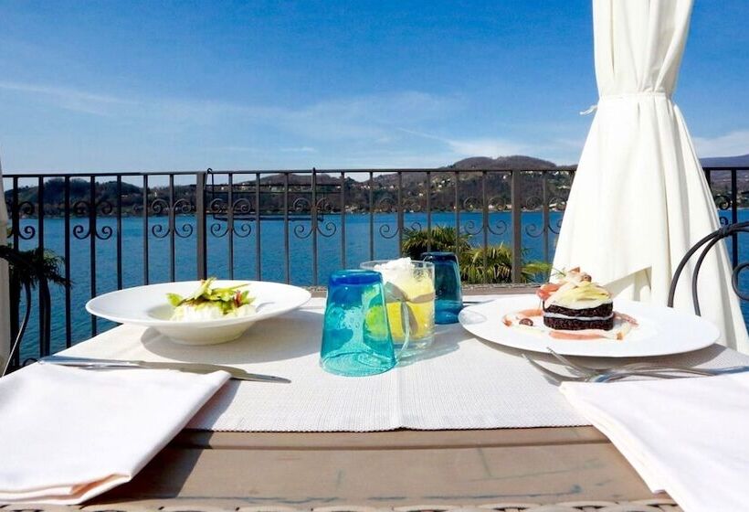 فندق Lido Di Angera