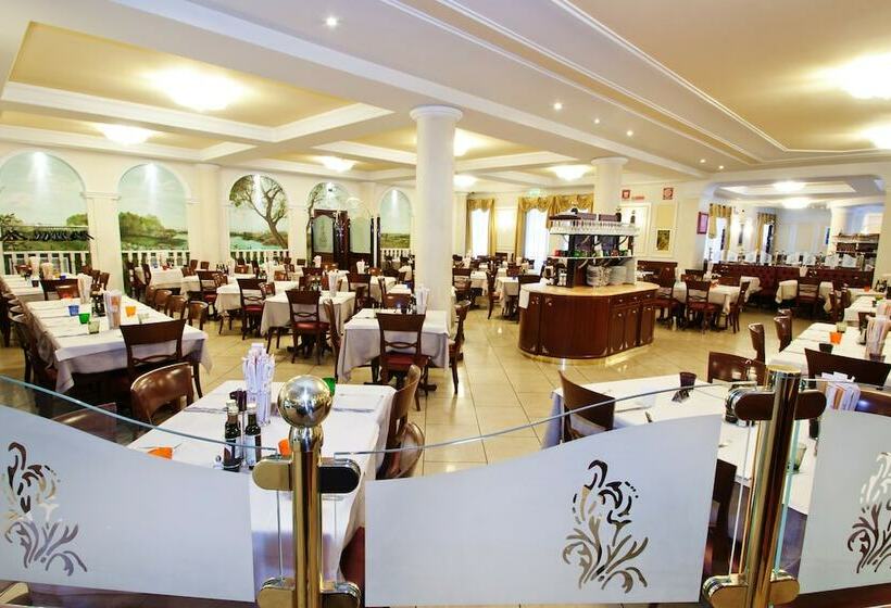 فندق Ristorante Giada