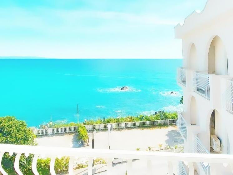 فندق Ristorante La Scogliera