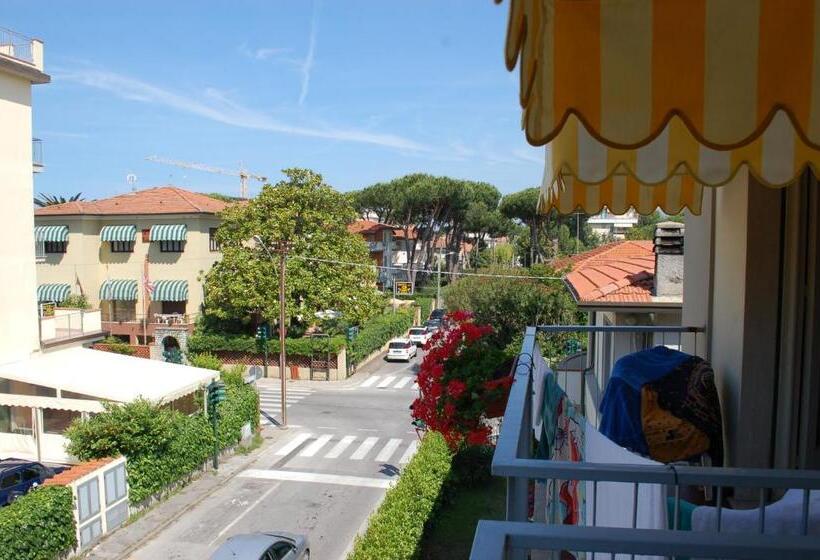 هتل Ristorante La Terrazza