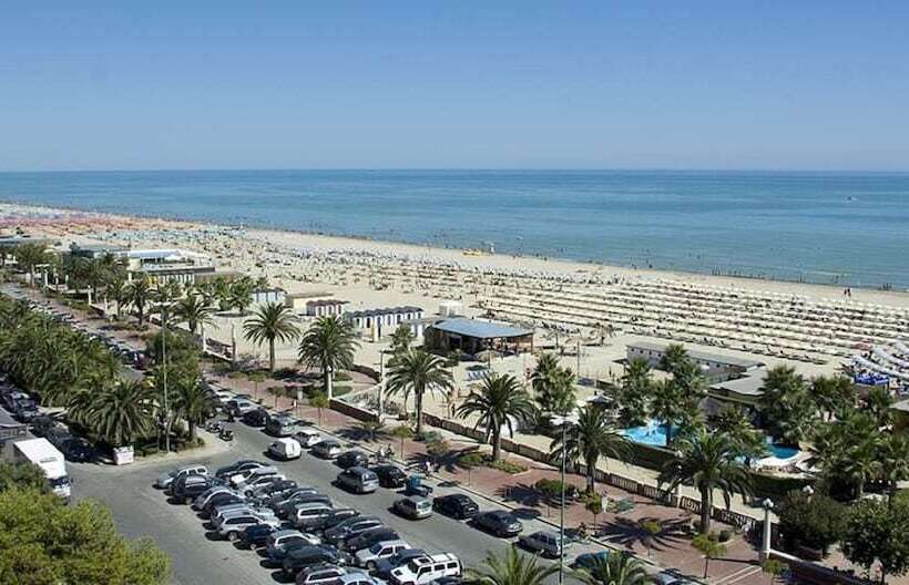 فندق Solaris