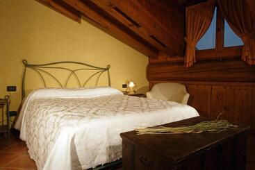 استراحتگاه Agriturismo Macesina