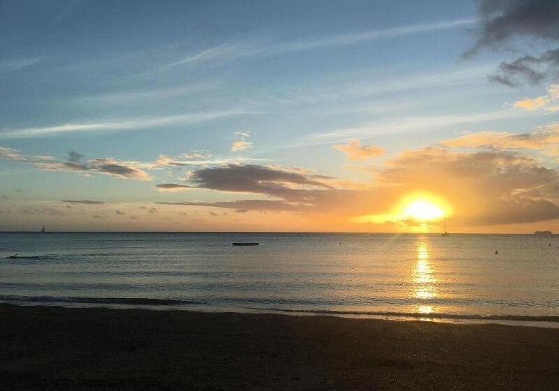 استراحتگاه Résidence Marina Beach