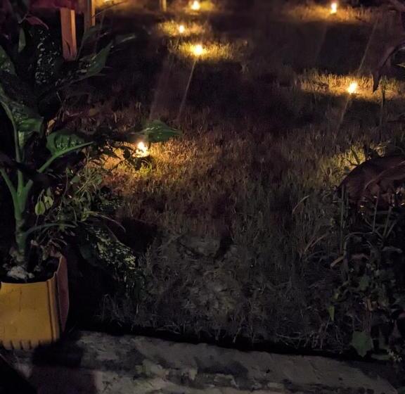 مبيت وإفطار Kua Garden Cottage