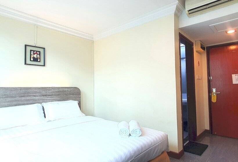 هتل Capital O 90939 Sandakan Central