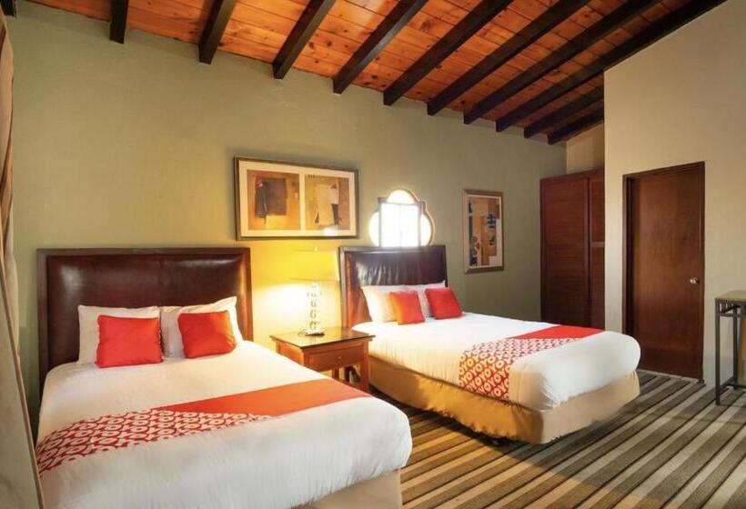 هتل Hacienda Corteza