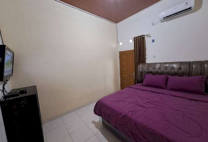 فندق Oyo 93714 Guest House Gembul Syariah