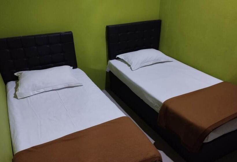 هتل Oyo 93764 Homestay Citra