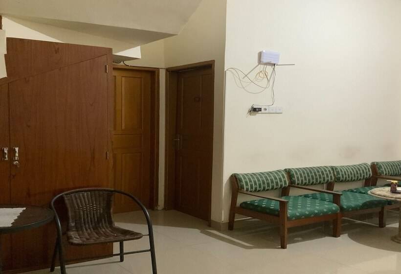 هتل Oyo 93764 Homestay Citra