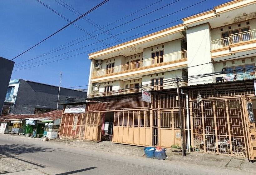 هتل Oyo 93764 Homestay Citra