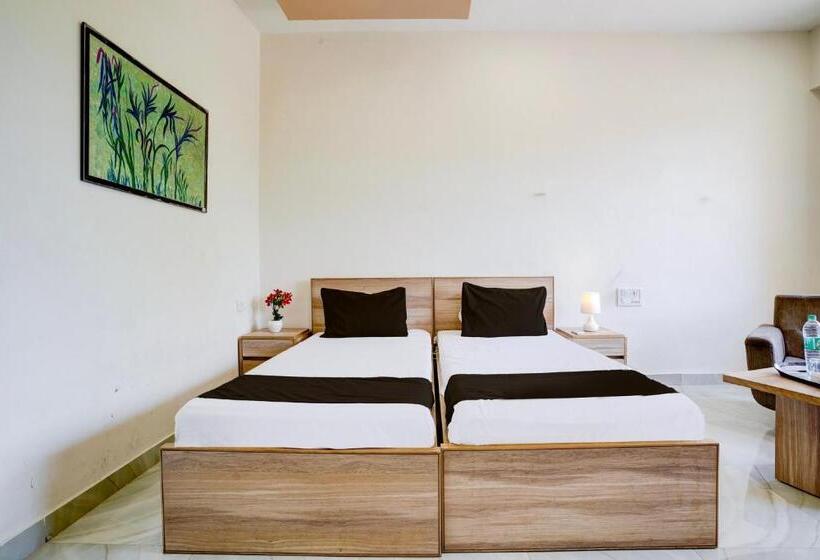 酒店 Ramdevgarh Resort Ghuma