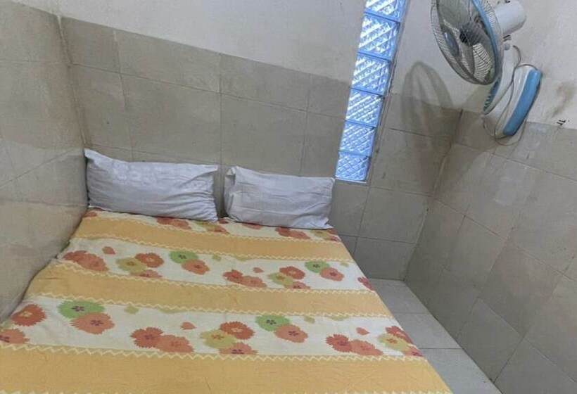 فندق Spot On 93755 Siwalanpanji Homestay Syariah