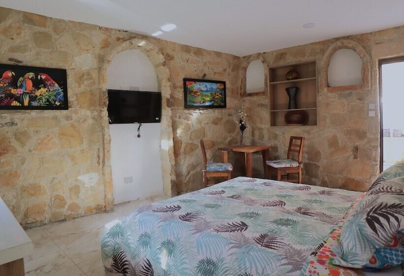 هتل La Hacienda Cyprus