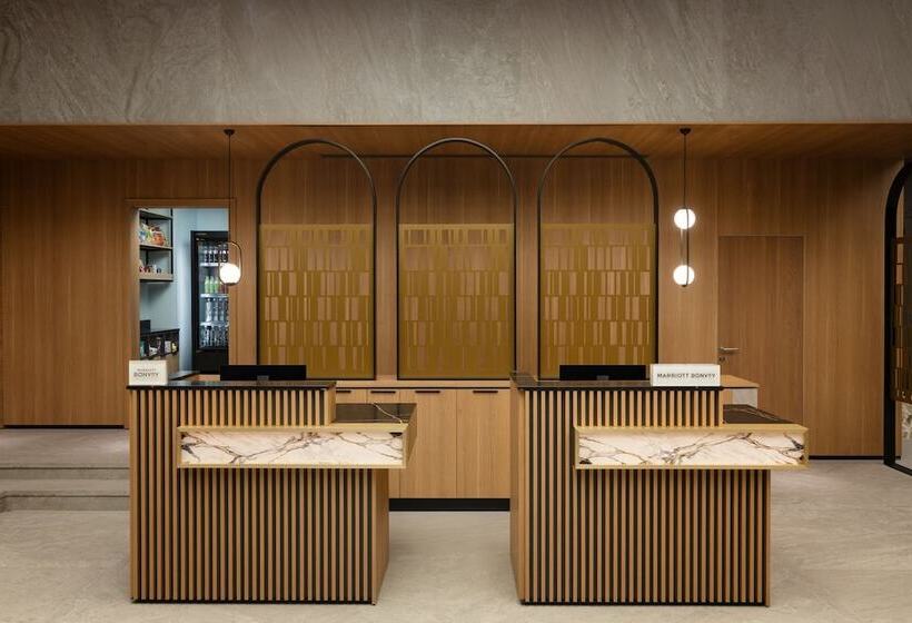 هتل Courtyard By Marriott Cluj   Napoca Downtown