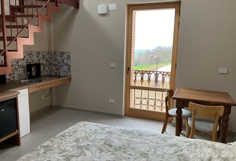 فندق La Valle Del Re   Agriturismo