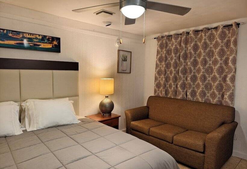 ホテル Lake Hudson Inn