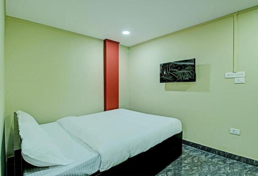 בית מלון כפרי Oyo Vati Guesthouse