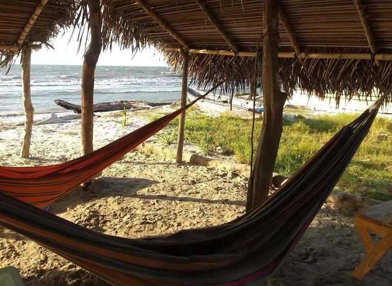 Urantia Beach Hostel & Camping