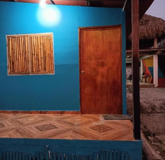 Urantia Beach Hostel & Camping