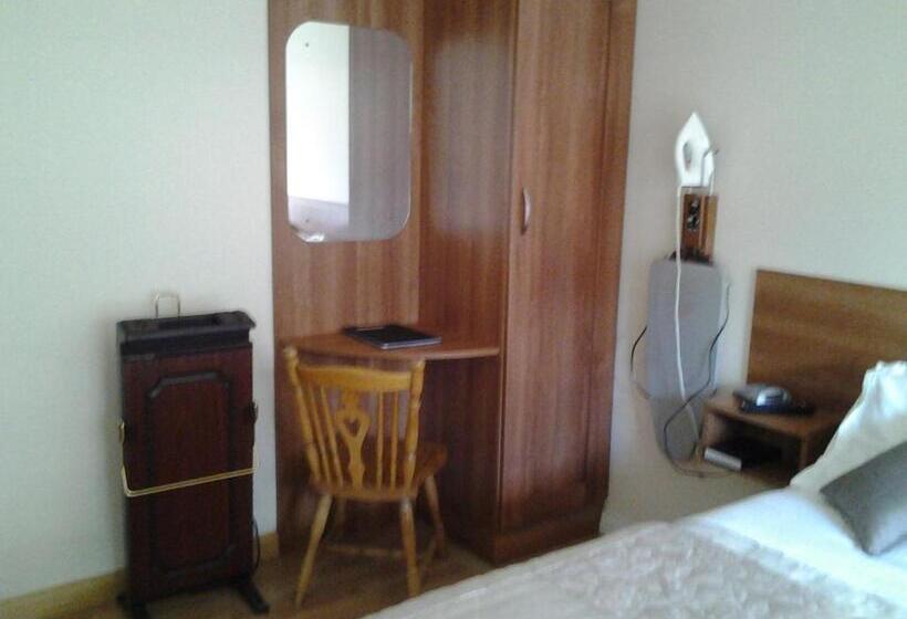 Gardenfield House Bed & Breakfast H91vh02