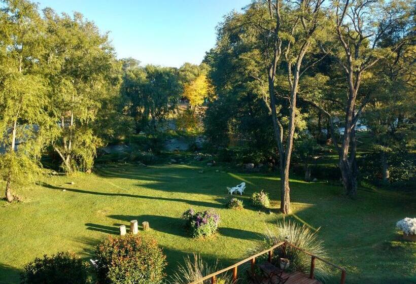 בית מלון כפרי El Sauce