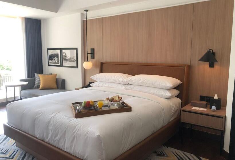 هتل Sheraton Jakarta Soekarno Hatta Airport