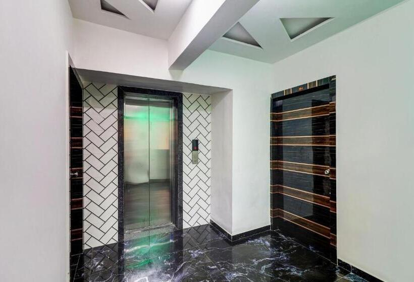 호텔 Kirtiraj Lodging And Boarding
