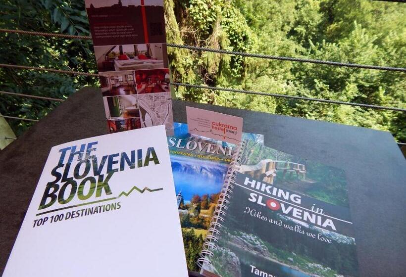 Hostel Cukrarna Guest Accommodation