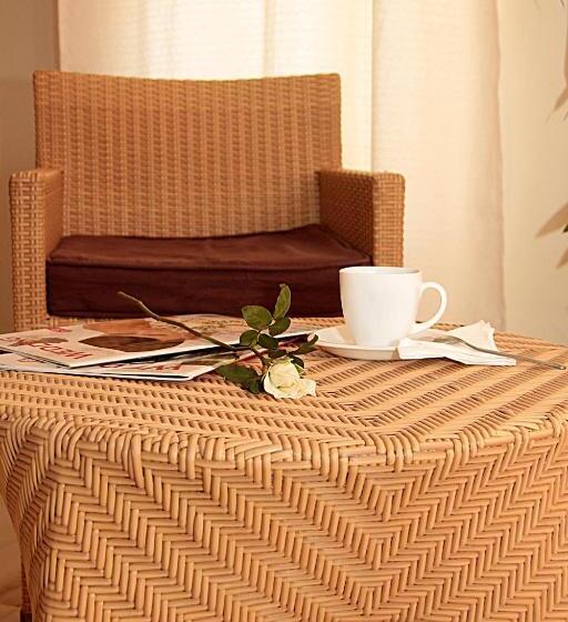 تختخواب و صبحانه Auberge Le Rajah