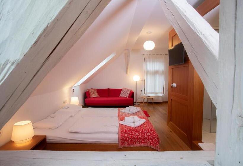 Pr Gavedarjo Eco Heritage B&b