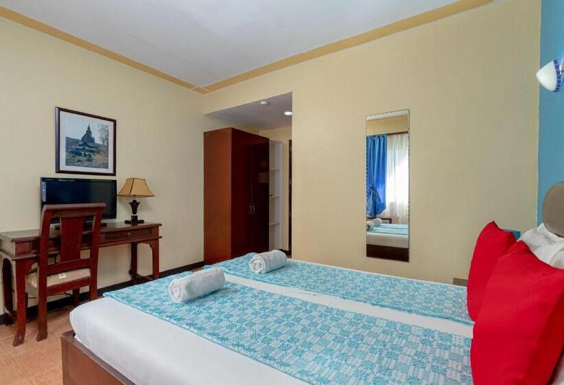هتل Ovemar Resort