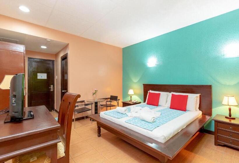 هتل Ovemar Resort