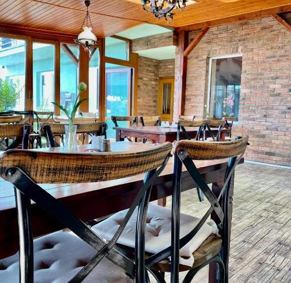 Отель Zelený Dvor